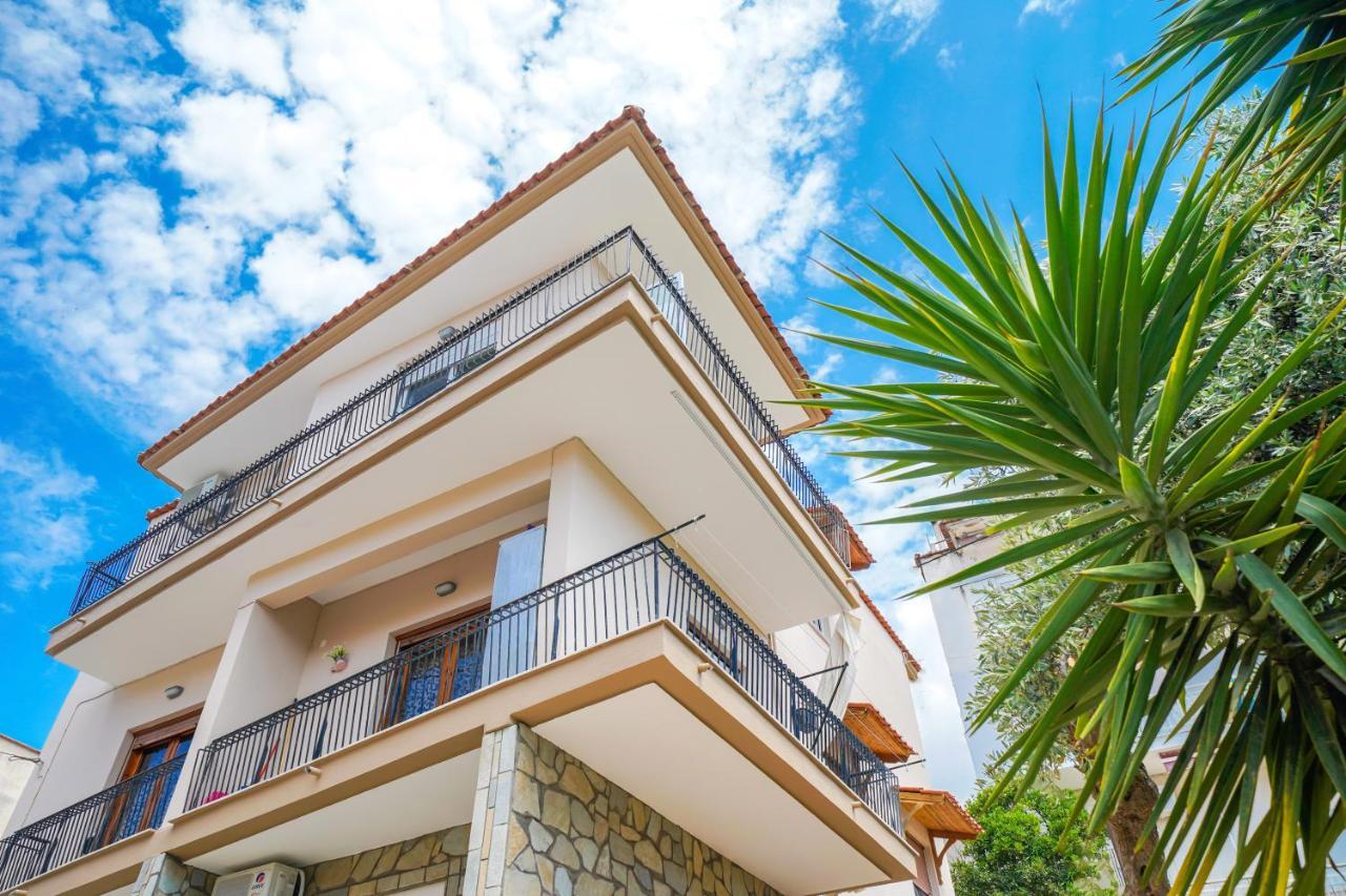 Theodore Apartments Skála Marión Екстериор снимка