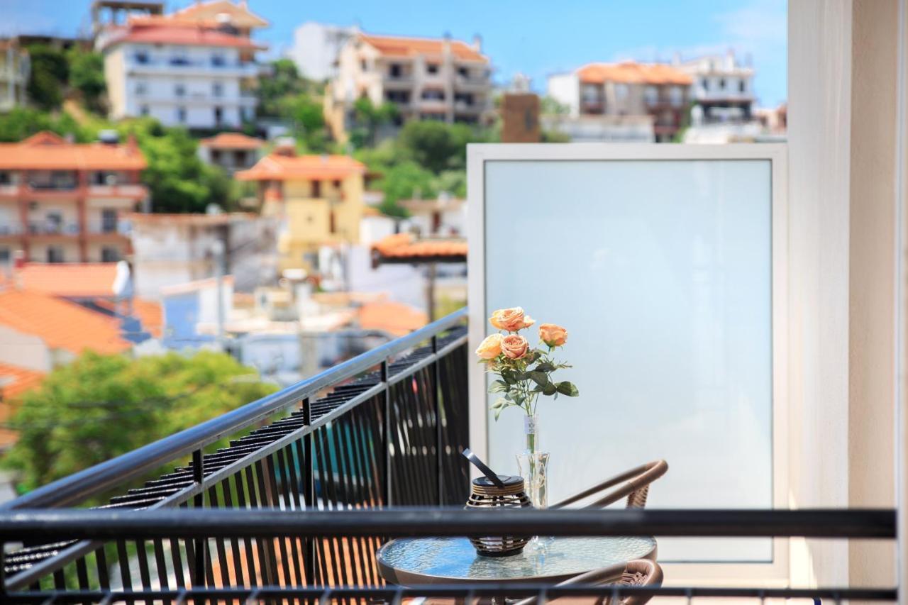 Theodore Apartments Skála Marión Екстериор снимка